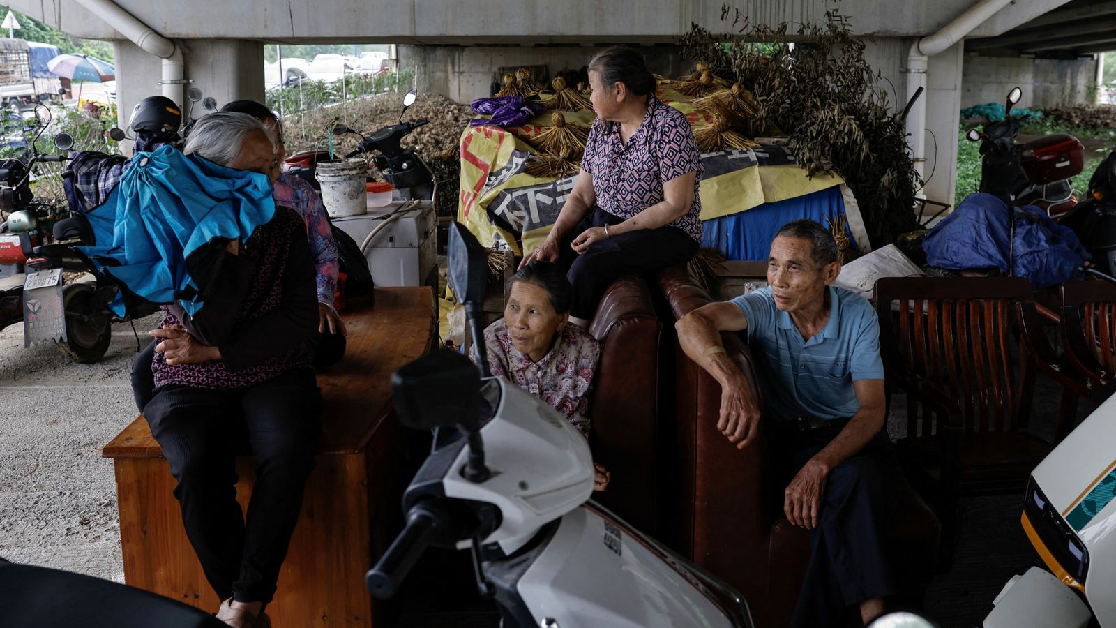 Intensas lluvias en el sur de China provocan alerta máxima: cuatro muertos y más de 100.000 desplazados